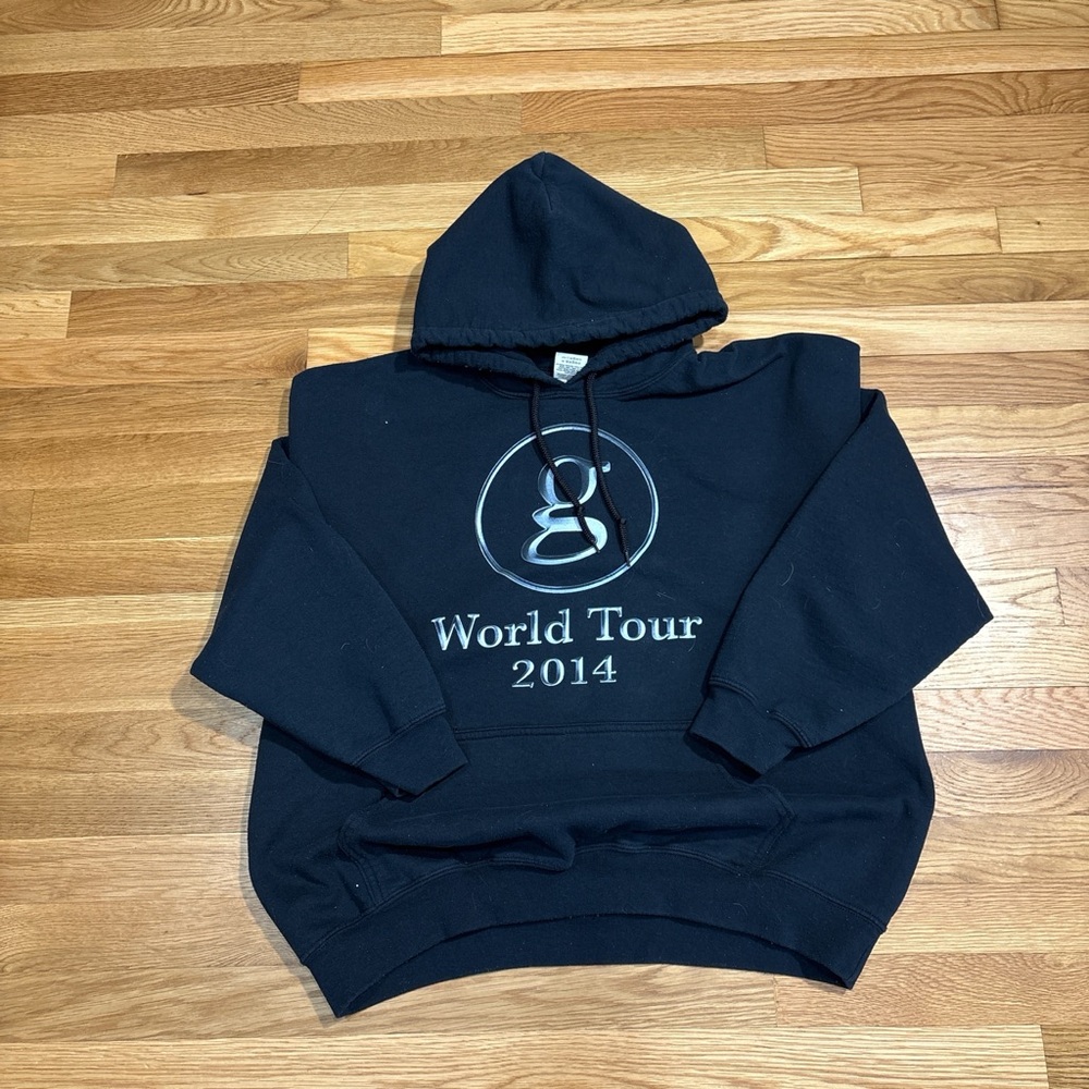 Garth Brooks World Tour 2014 Hoodie XL